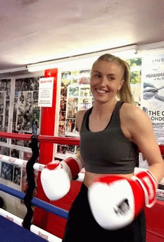 Leah GIFs .